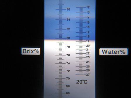 Handheld refractometer, 58-92% Brix, 12-27% Honey moisture