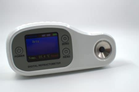Digitales Refraktometer ARC-200 Brix 0-45%, Brechzahl, ATC